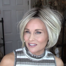 将图片加载到图库查看器,Light gold BOB wig (Hair root black)