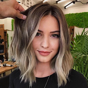 2019 Beauty Short Blonde Wig