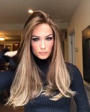 将图片加载到图库查看器，Medium long blond
