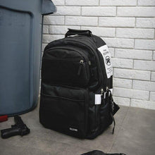 将图片加载到图库查看器，Large capacity male and female student casual backpack - 1203
