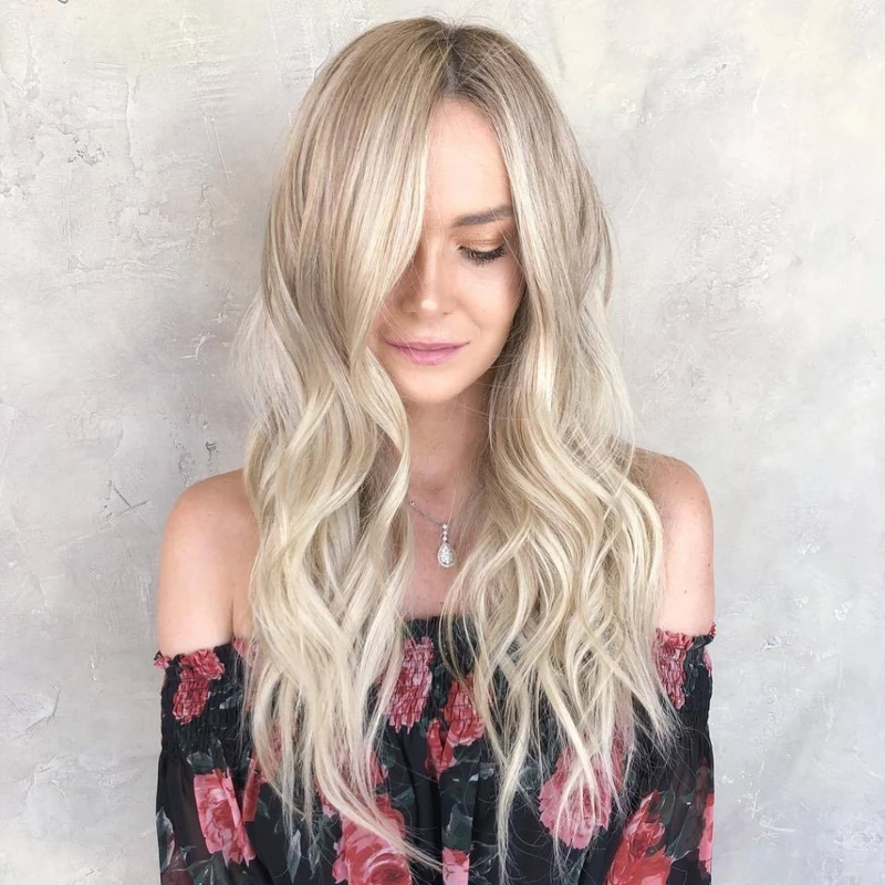 2019 New blonde wave wigs