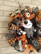 将图片加载到图库查看器，🎃Halloween Wreath Nightmare Before Christmas Wreath
